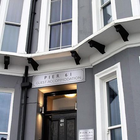 Pier 61 Guest Accommodation 哈斯丁 外观 照片